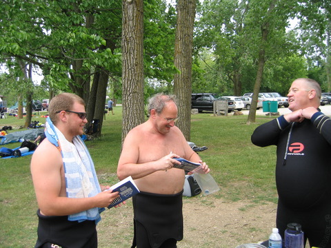 Two newly certified  Divers!